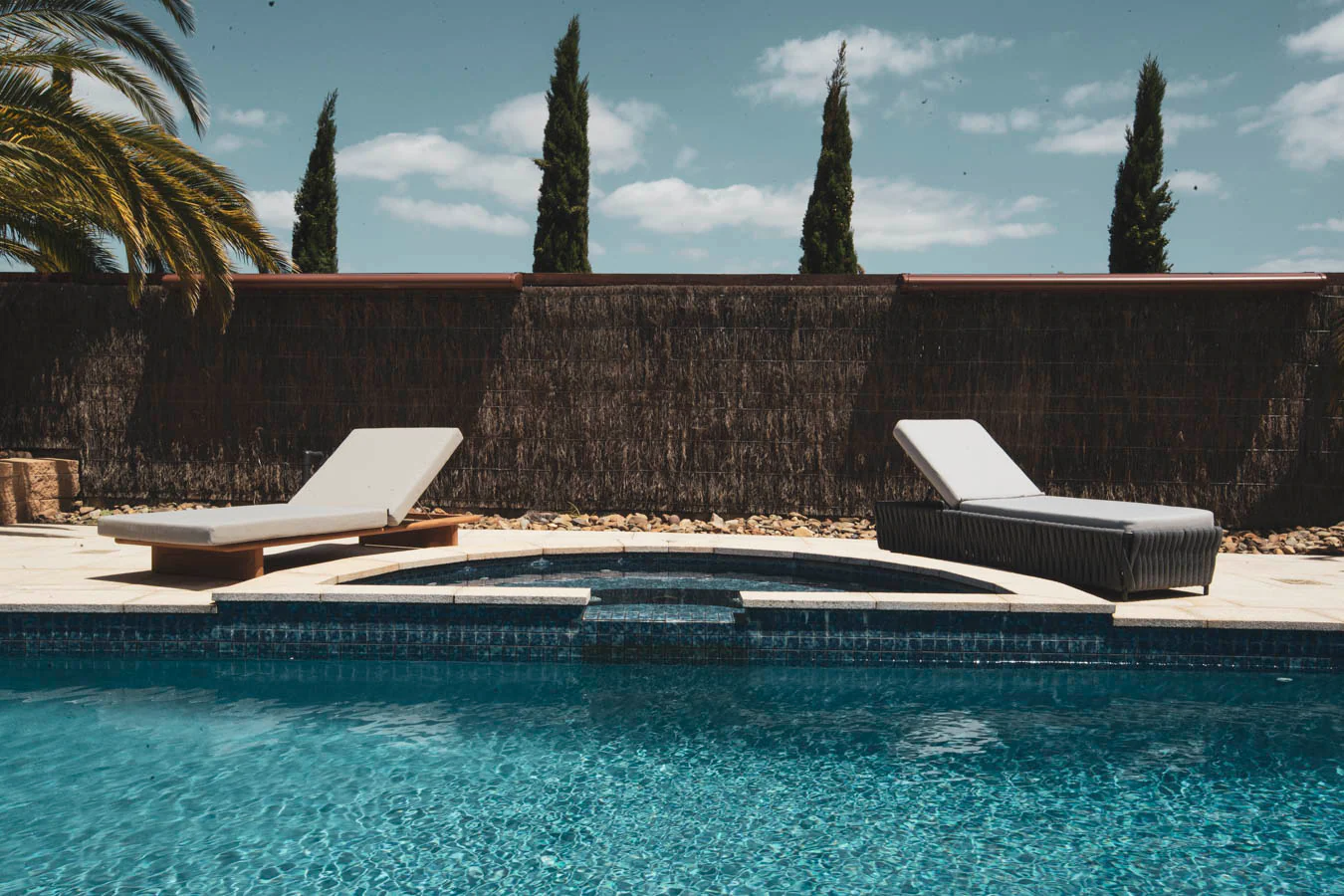 Outdoor Daybeds