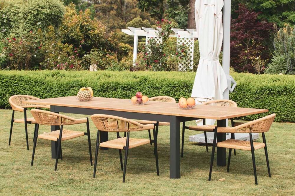 Bliss Outdoor Teak Extension Dining Table