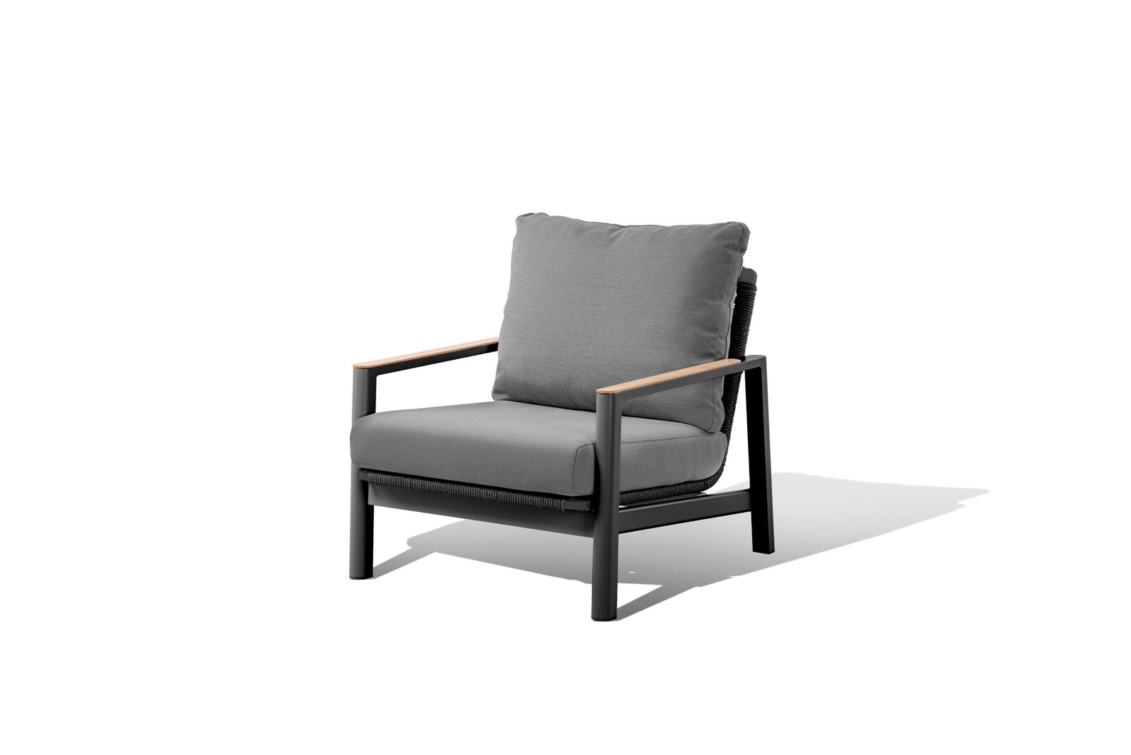Reyne Aramchair